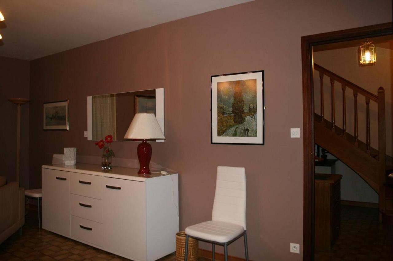 1 Bedroom House 20Min Walk To Centre In Tournus Exterior photo